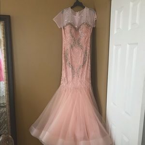 Jovani in new condition worn once